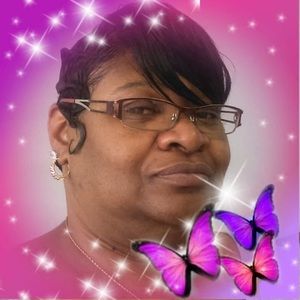 Meet your Posher, Deloris